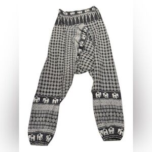 Harem pants, roomy bohemian artistic
